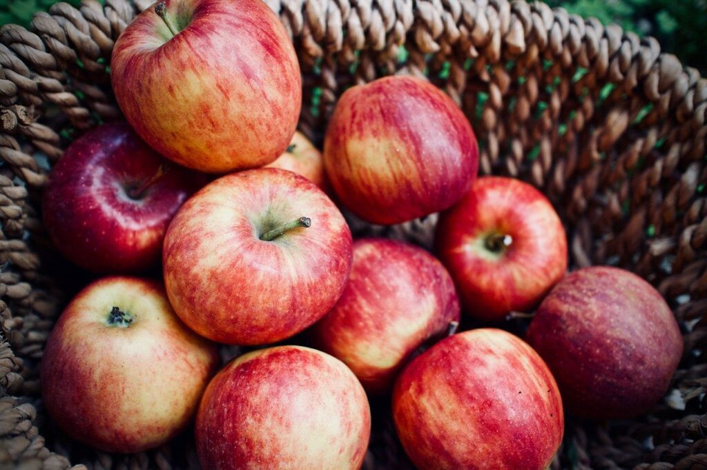 maça alimentos saudáveis que ajuda a emagrecer 